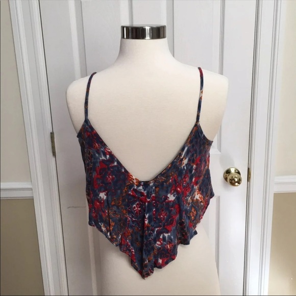 Angie Flowy Crop Top - Picture 3 of 4